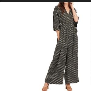 Cost Plus World Market Black & White Geometric Gable Jumpsuit S/M like new